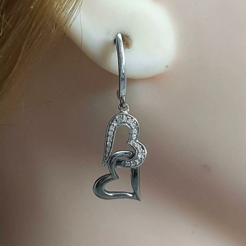 NWOT .22 CTW GENUINE DIAMOND DANGLE HEART EARRINGS - Picture 6 of 10